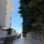 Eris Apartment, 2 Minute Walk To Durrës