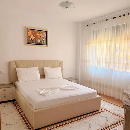 Eris Apartment, 1 Minute Walk To * Δυρράχιο